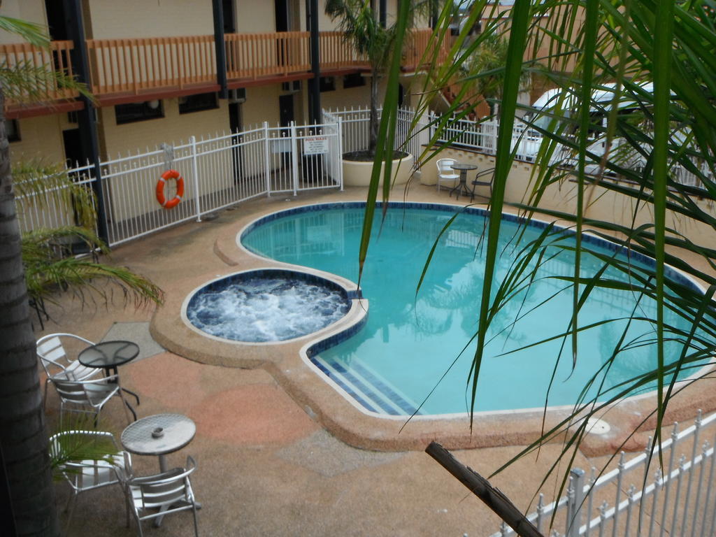 The Central Hotel Motel לייקס אינטרנס מראה חיצוני תמונה